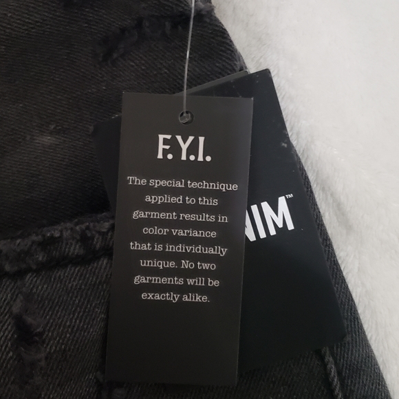 HT Denim Hi-Rise Vintage Cutoffs - Picture 4 of 6